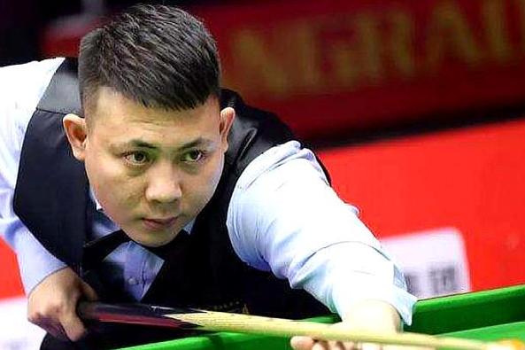 随着比赛深 随着比赛深