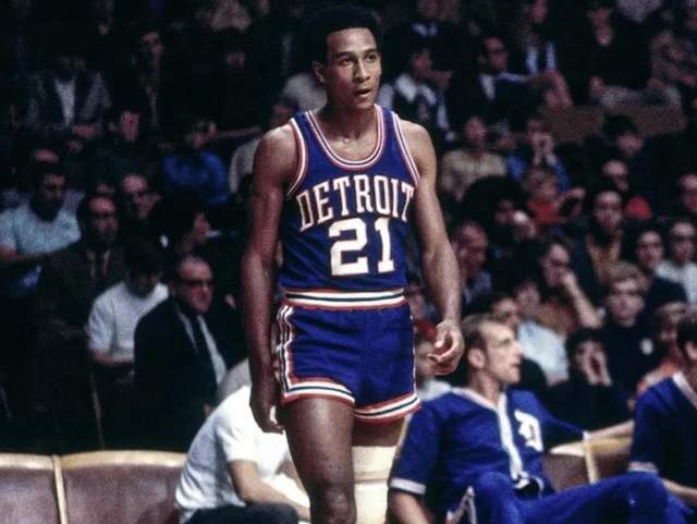 依然是对手 依然是对手