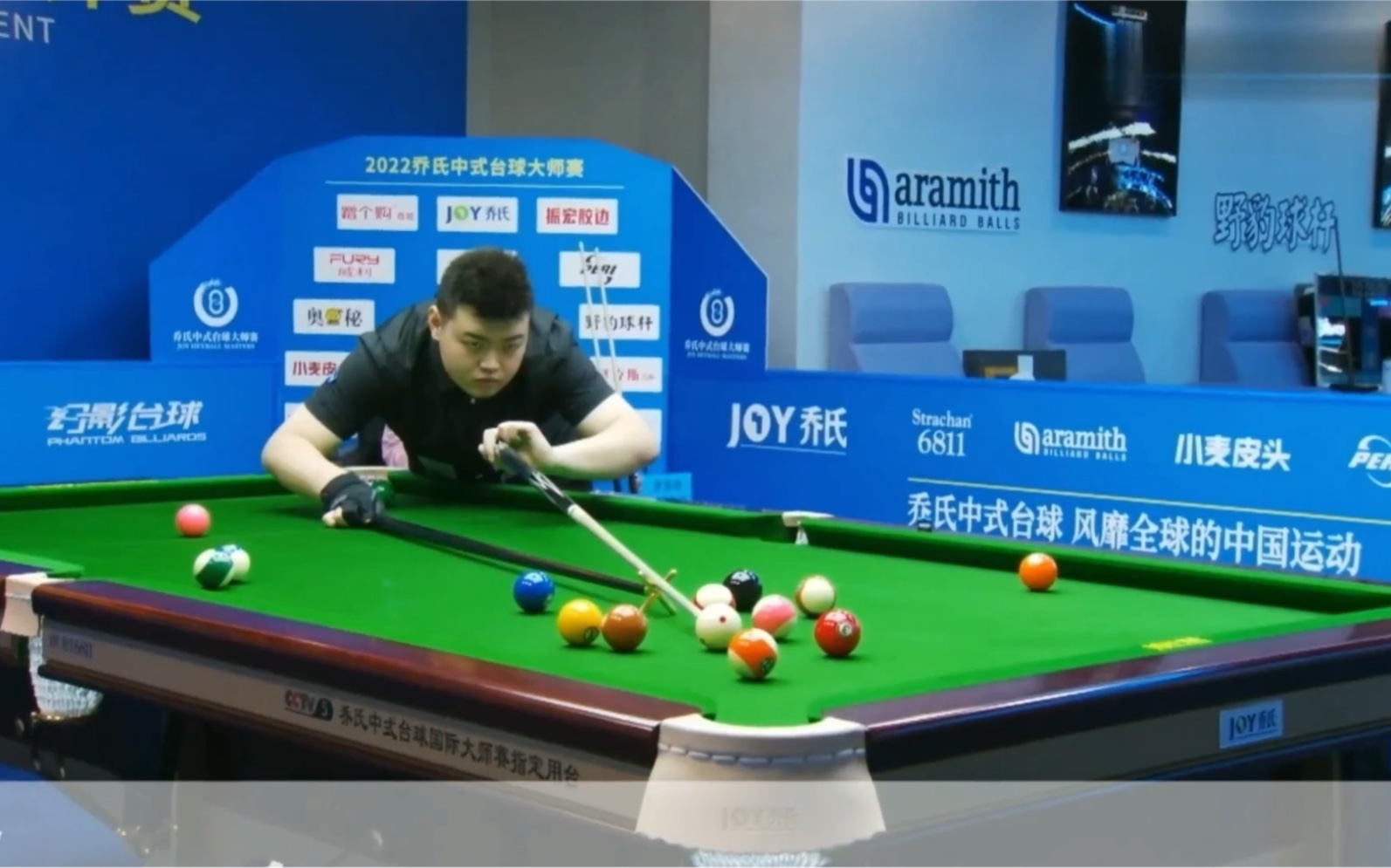 提供了更多 提供了更多