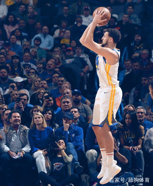 了他在球队 了他在球队