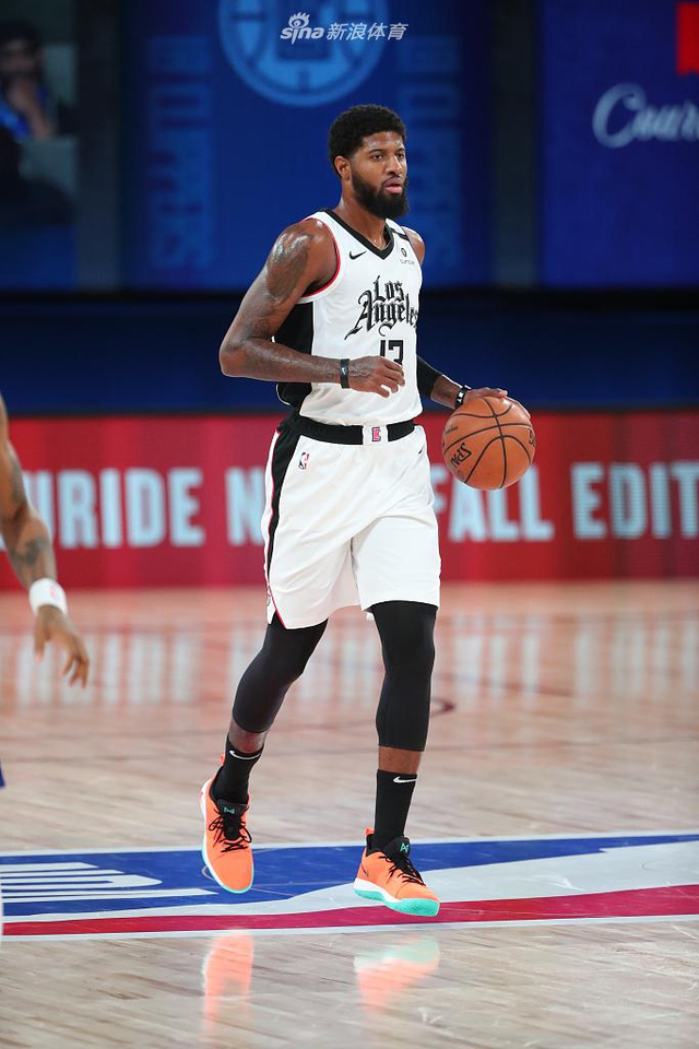 而比赛地点 而比赛地点